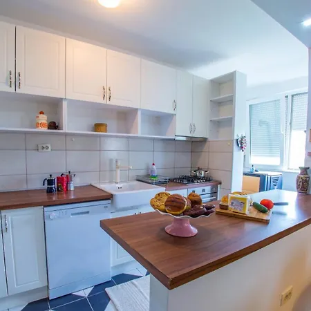 Quince Apartman Mostar